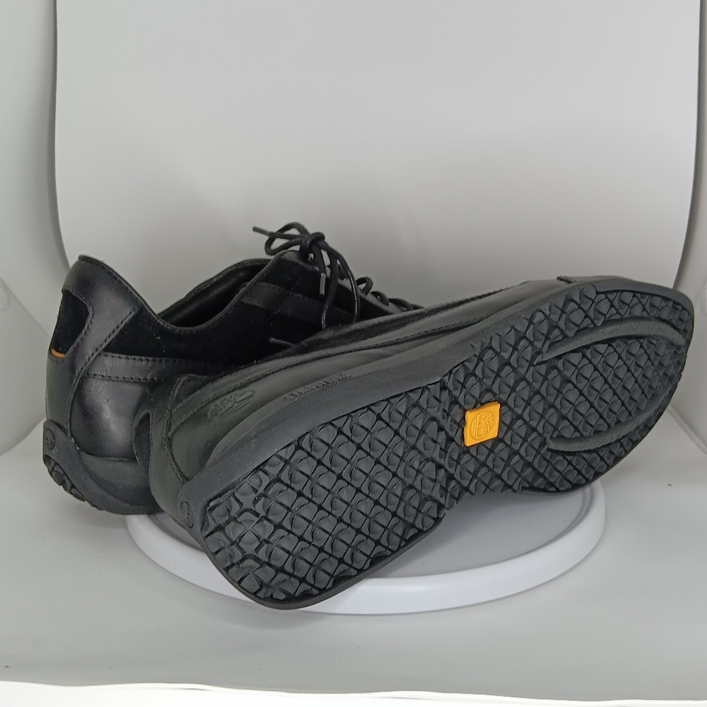 Timberland - Picture 2 of 5